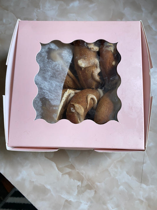 Organic Peanut Butter Apple Dognuts Dog Treats